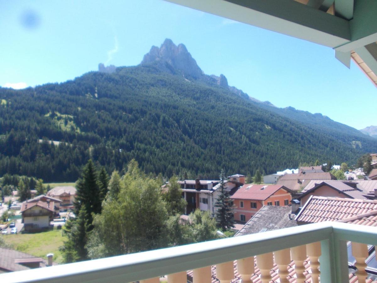 La Meisules Pozza di Fassa Kültér fotó