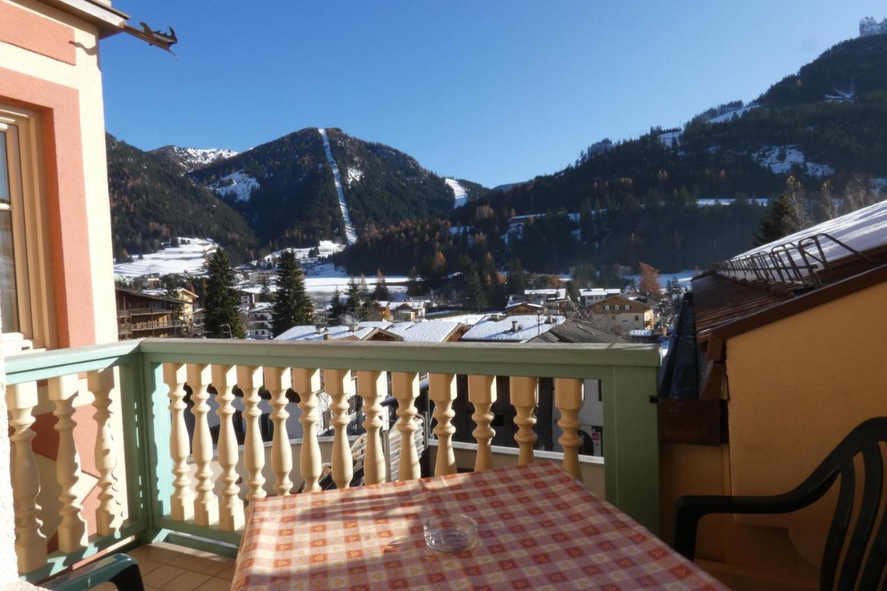 La Meisules Pozza di Fassa Kültér fotó