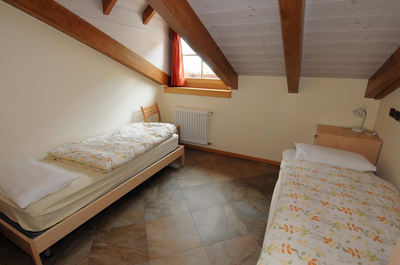 La Meisules Pozza di Fassa Kültér fotó