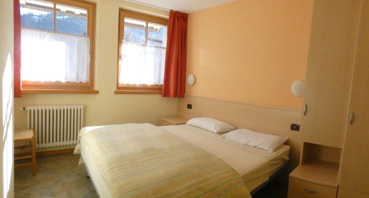 La Meisules Pozza di Fassa Kültér fotó
